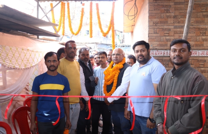 मेयर प्रत्याशी रवि बुंदेला के झरिया स्थित चुनावी कार्यालय उद्घाटन में उमड़ा जनसैलाब, धनबाद में रवि बुंदेला के समर्थन में बढ़ रहा जनविश्वास.